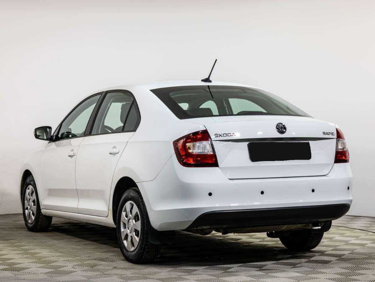 Купить Skoda Rapid, 2017, 141 688 км.. Фото: #5
