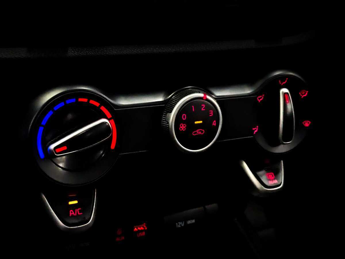 Купить Kia Rio, 2020, 178 004 км.. Фото: #21