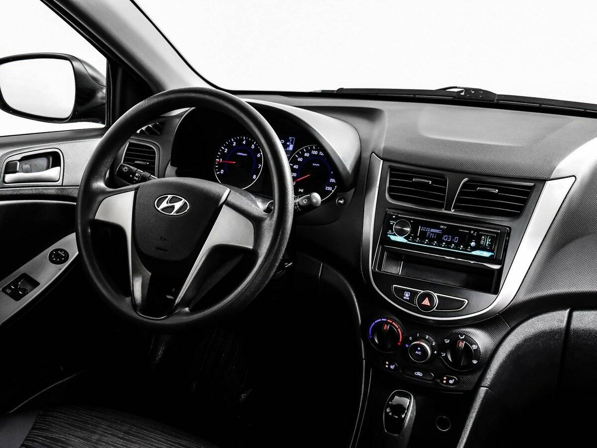 Купить Hyundai Solaris, 2016, 205 193 км.. Фото: #7