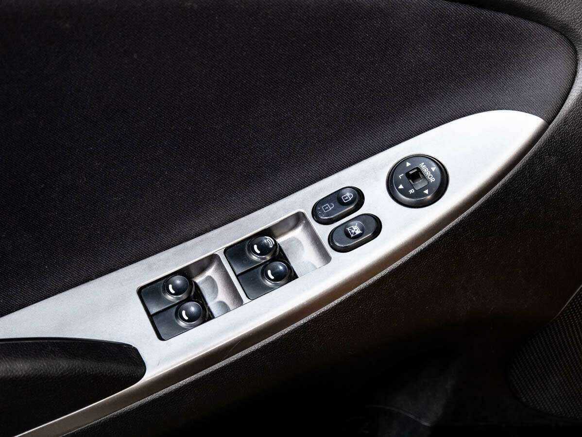 Купить Hyundai Solaris, 2014, 166 156 км.. Фото: #12