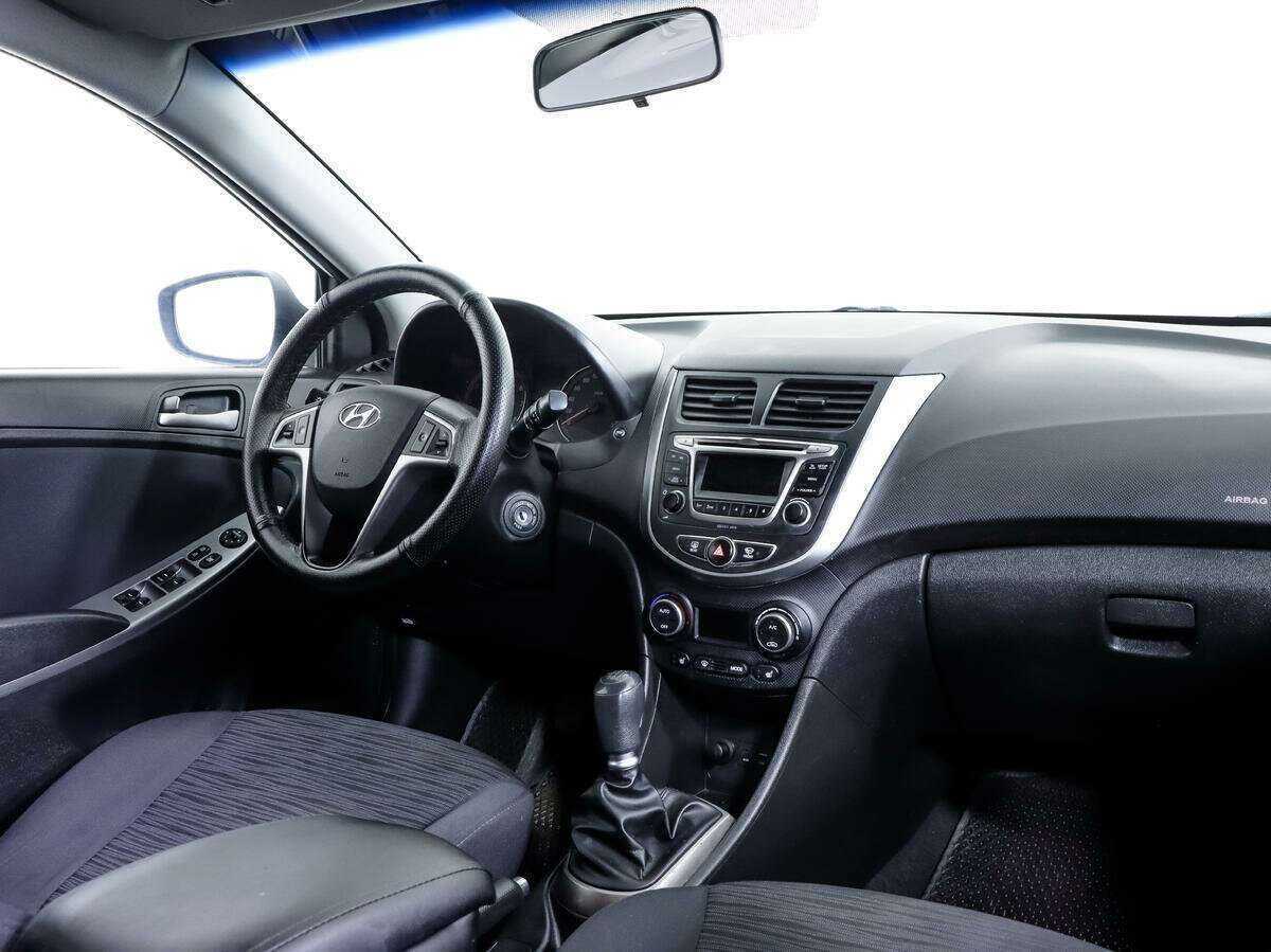 Купить Hyundai Solaris, 2016, 222 212 км.. Фото: #7
