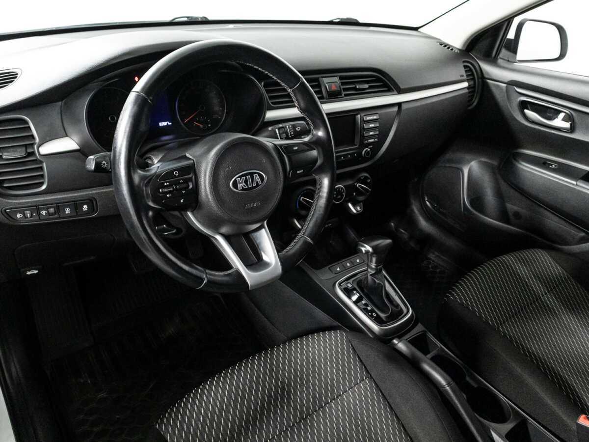 Купить Kia Rio, 2017, 83 524 км.. Фото: #10