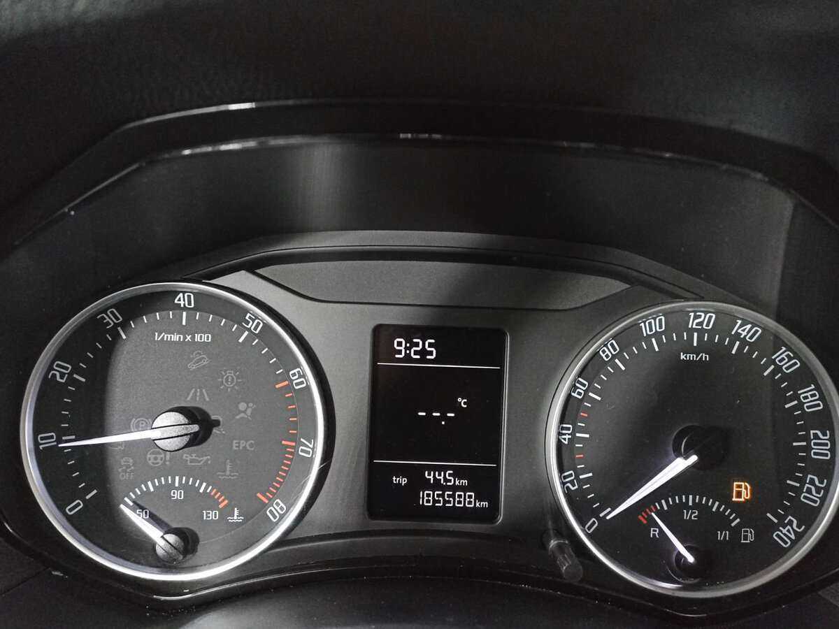 Купить Skoda Octavia, 2012, 185 592 км.. Фото: #8