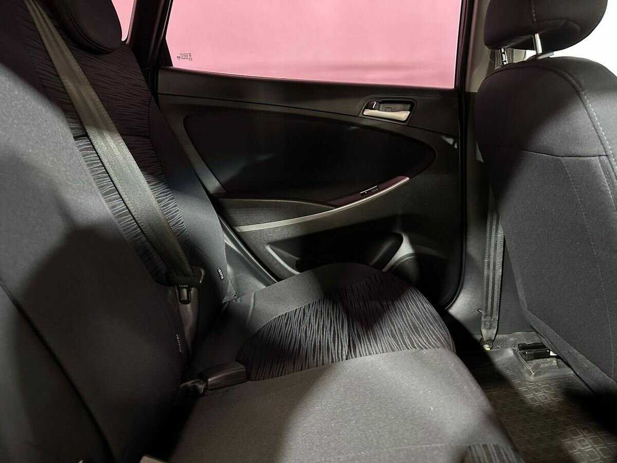 Купить Hyundai Solaris, 2015, 85 419 км.. Фото: #10