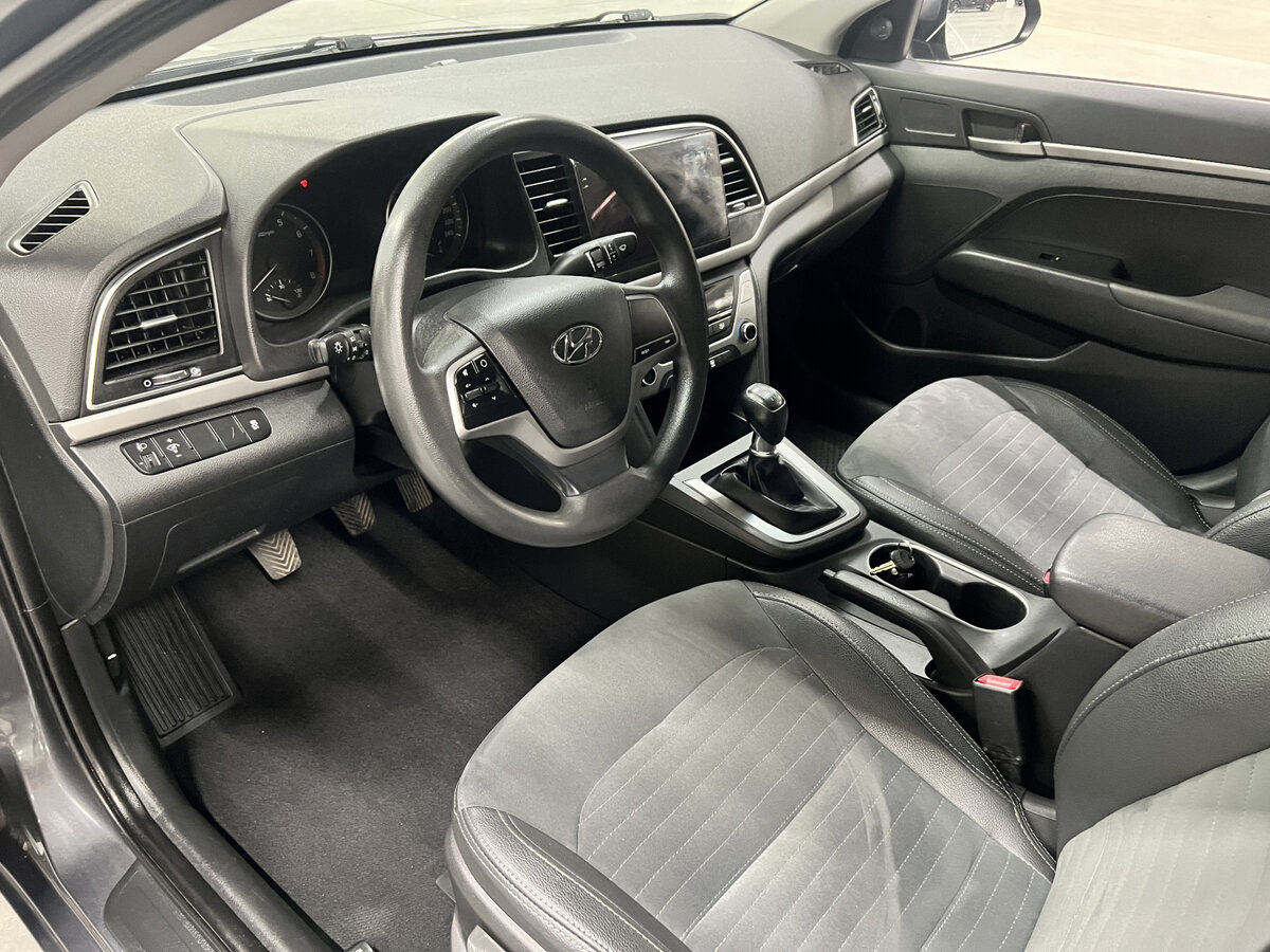Купить Hyundai Elantra, 2016, 170 559 км.. Фото: #15