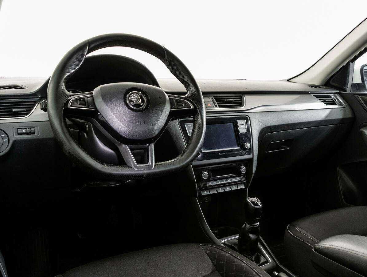 Купить Skoda Rapid, 2017, 220 219 км.. Фото: #8