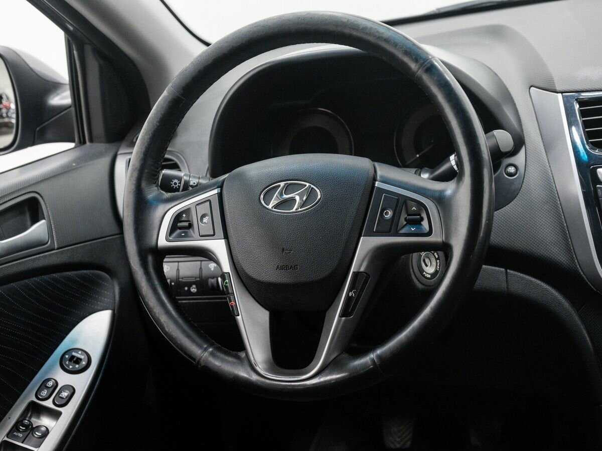 Купить Hyundai Solaris, 2016, 49 593 км.. Фото: #11