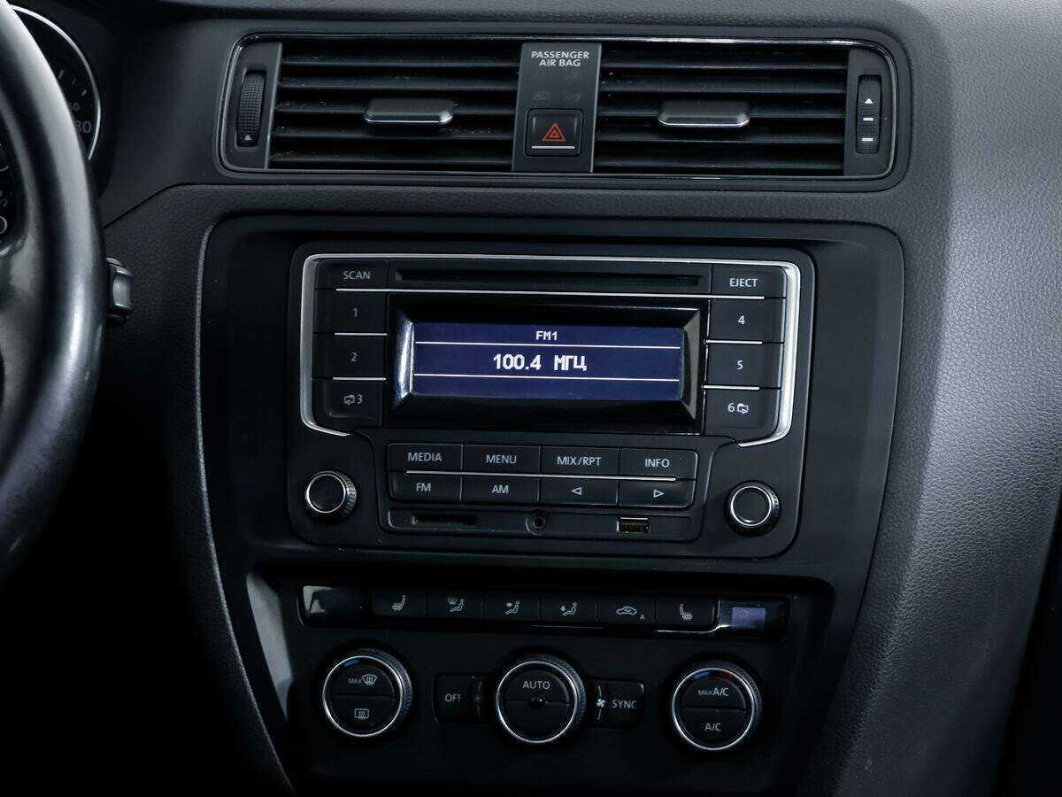 Купить Volkswagen Jetta, 2015, 219 580 км.. Фото: #11