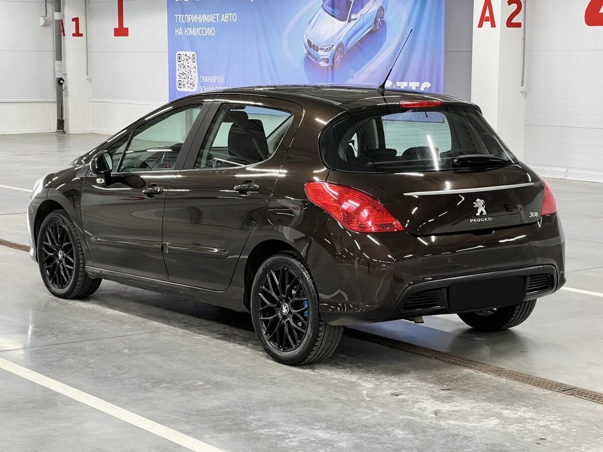 Купить Peugeot 308, 2012, 207 668 км.. Фото: #6