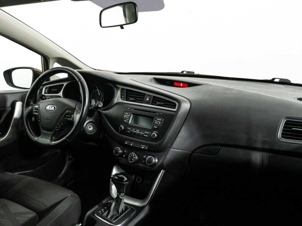 Купить Kia Ceed, 2016, 68 000 км.. Фото: #8