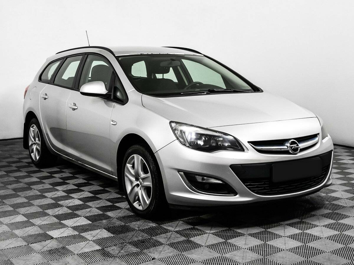 Купить Opel Astra, 2013, 115 173 км.. Фото: #2