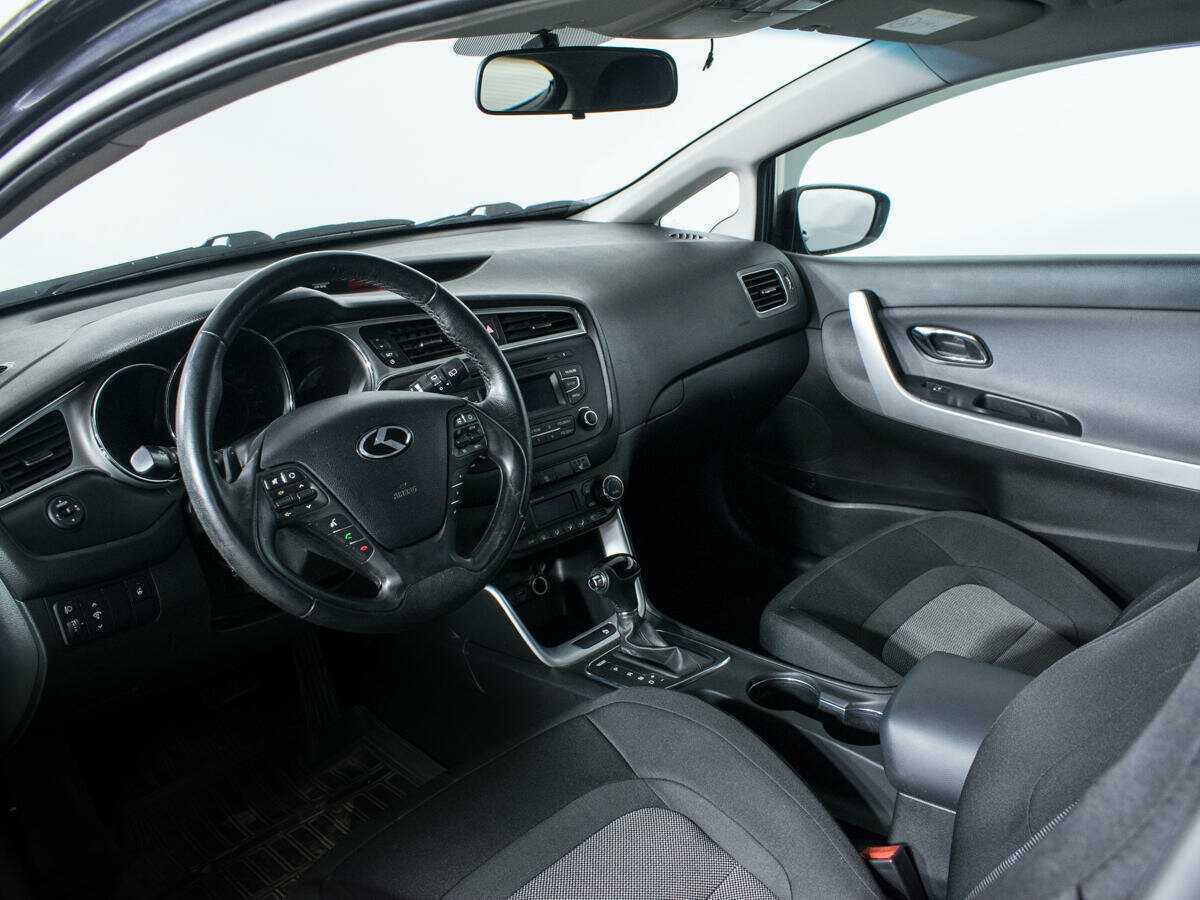 Купить Kia Ceed, 2015, 108 664 км.. Фото: #8