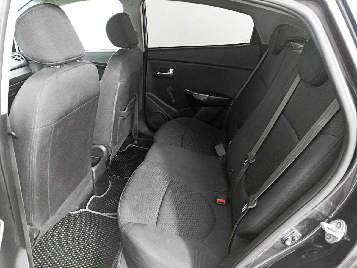 Купить Kia Rio, 2015, 158 499 км.. Фото: #9