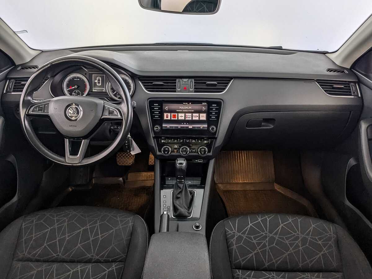Купить Skoda Octavia, 2020, 90 933 км.. Фото: #9