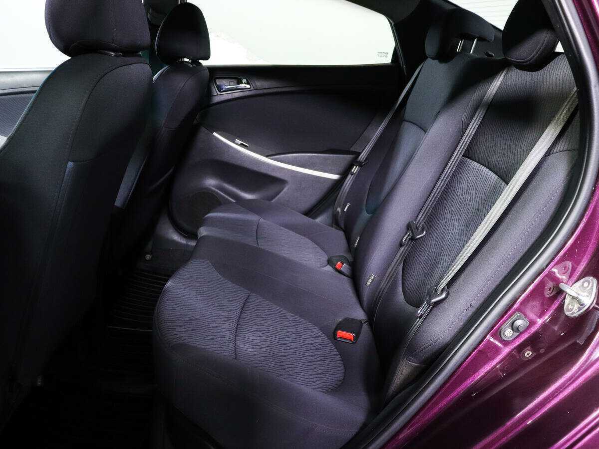 Купить Hyundai Solaris, 2012, 134 915 км.. Фото: #9