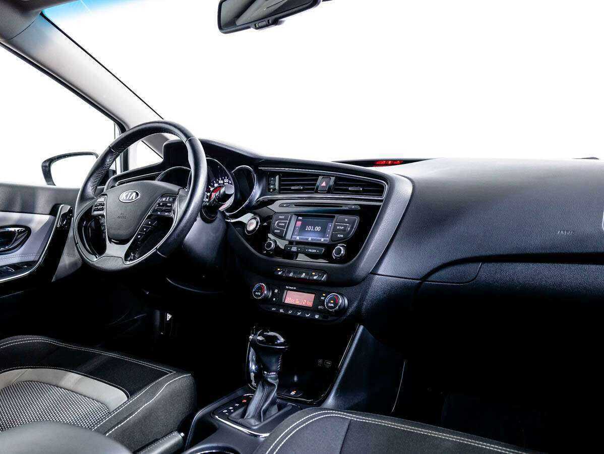 Купить Kia Ceed, 2016, 31 491 км.. Фото: #7