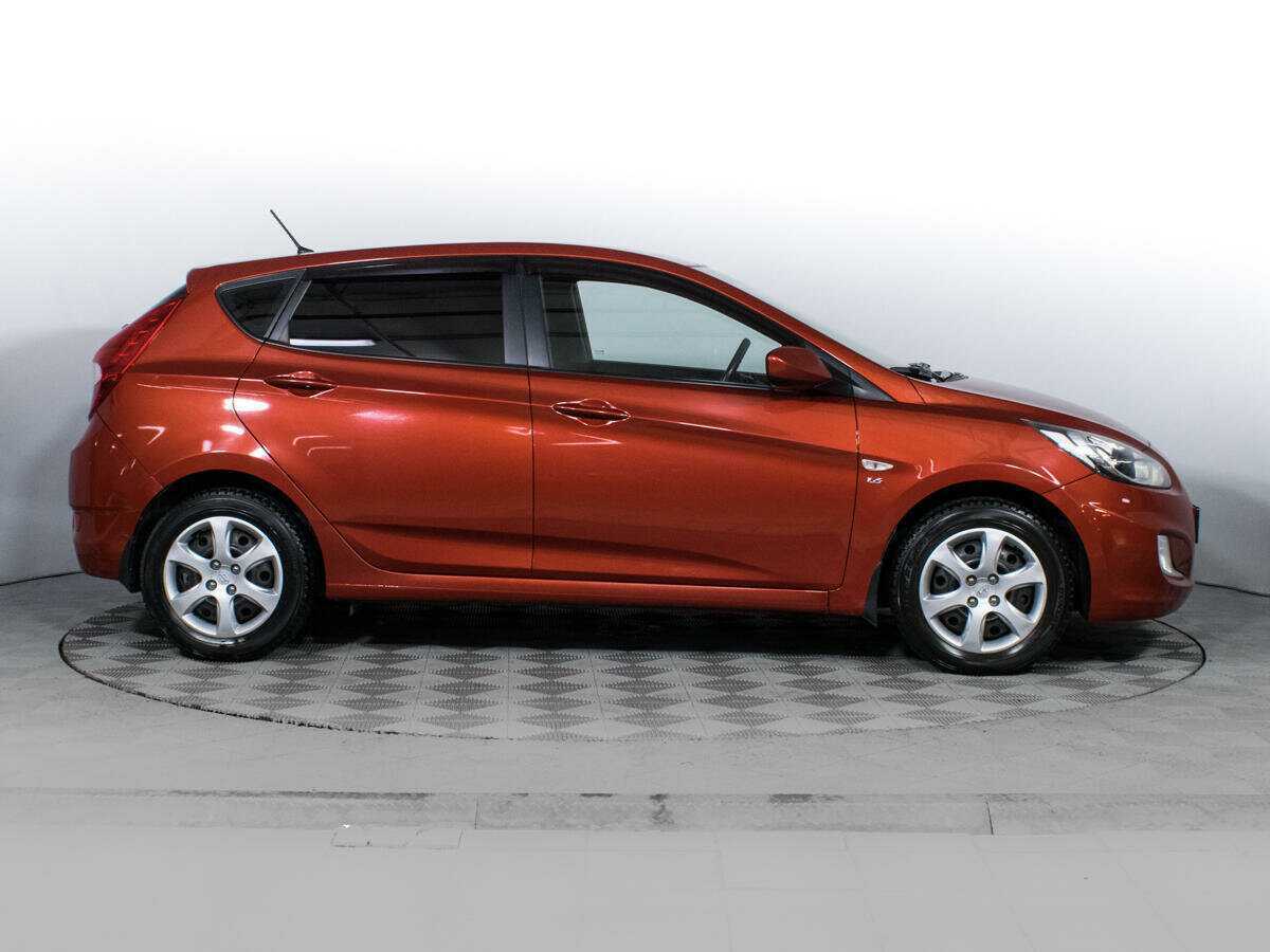 Купить Hyundai Solaris, 2012, 157 014 км.. Фото: #3