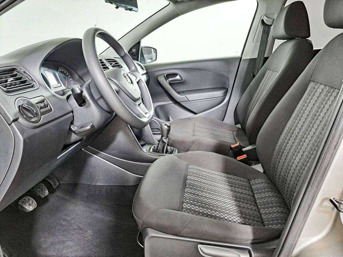 Купить Volkswagen Polo, 2018, 95 000 км.. Фото: #12