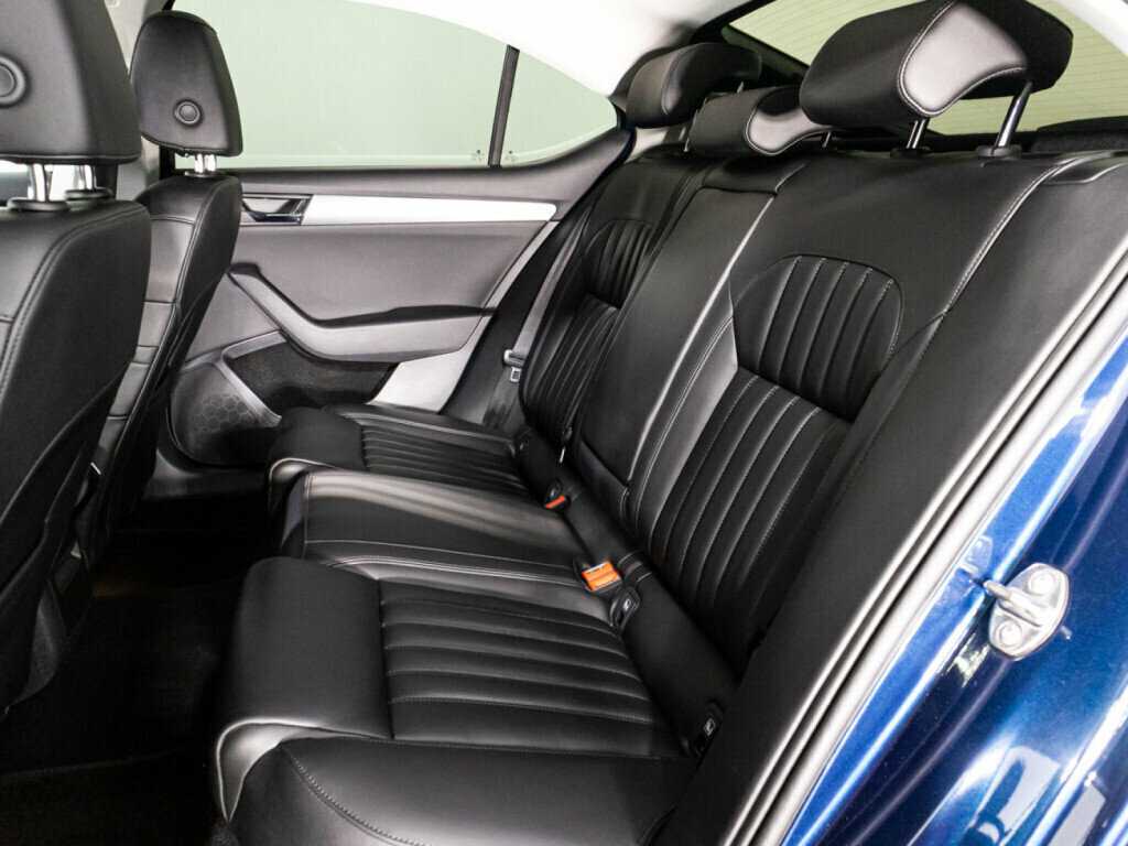 Купить Skoda Superb, 2018, 112 657 км.. Фото: #9