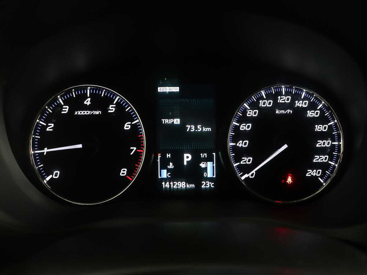 Купить Mitsubishi Outlander, 2015, 141 298 км.. Фото: #13