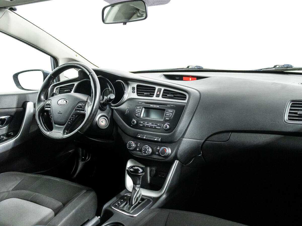 Купить Kia Ceed, 2013, 107 611 км.. Фото: #8