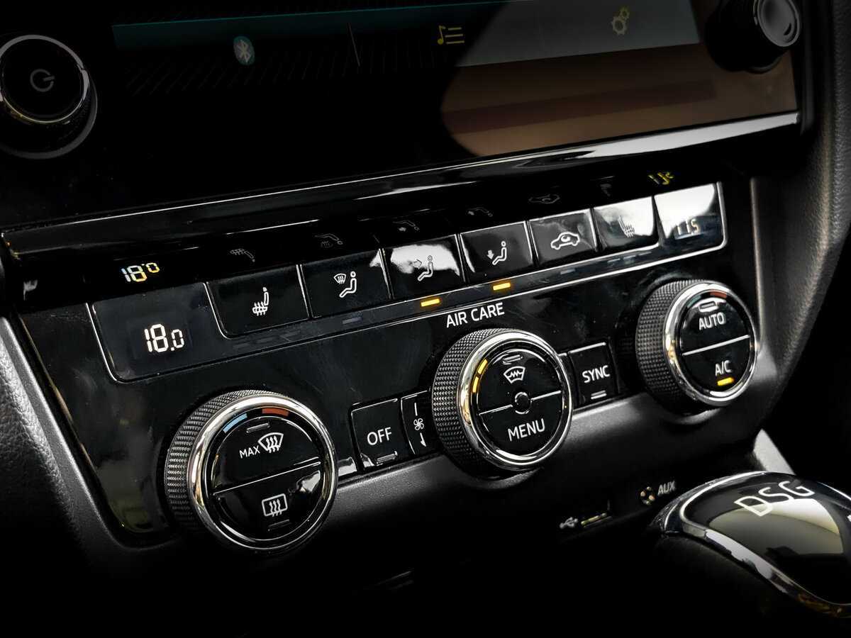 Купить Skoda Octavia, 2017, 174 655 км.. Фото: #24