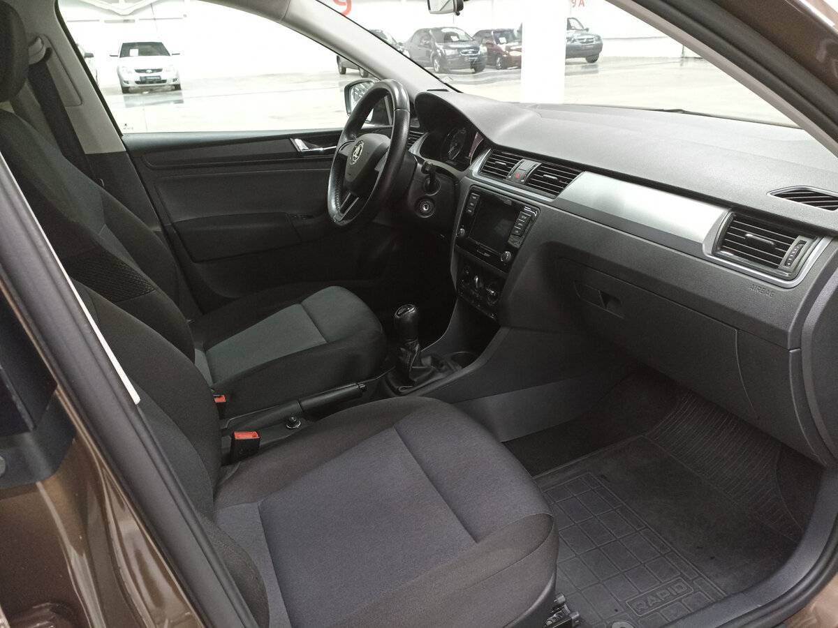 Купить Skoda Rapid, 2019, 102 560 км.. Фото: #10