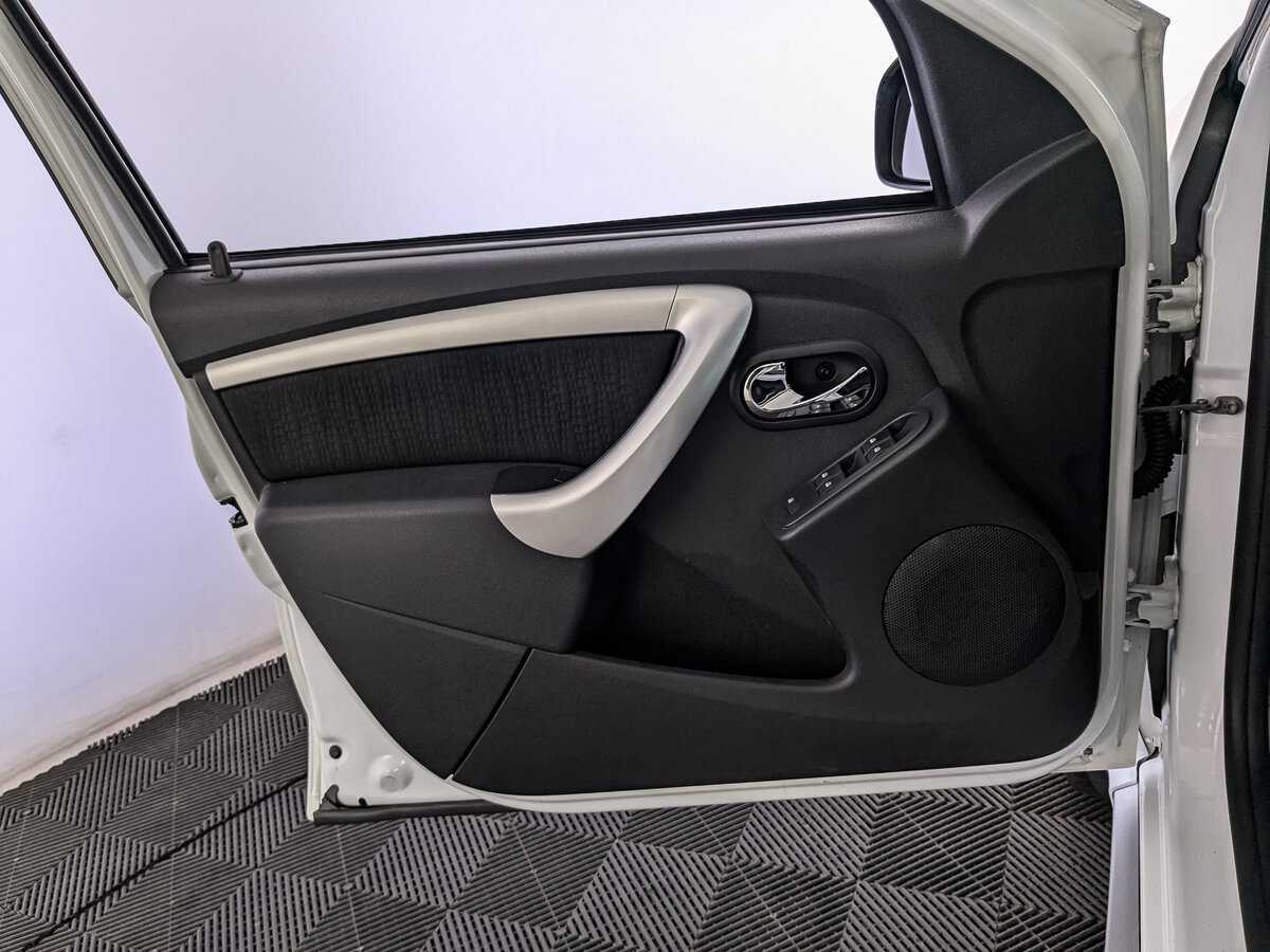 Купить Nissan Terrano, 2015, 128 543 км.. Фото: #14