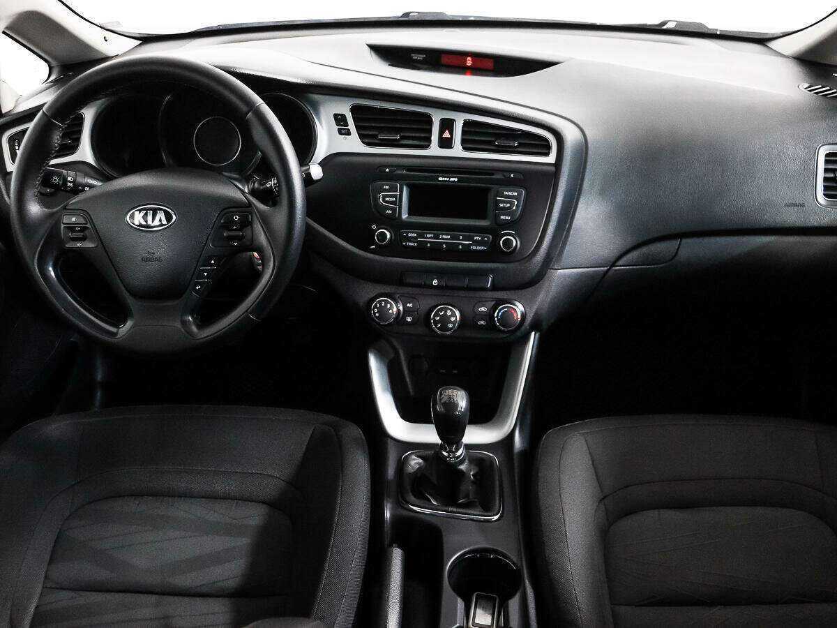 Купить Kia Ceed, 2013, 123 826 км.. Фото: #10