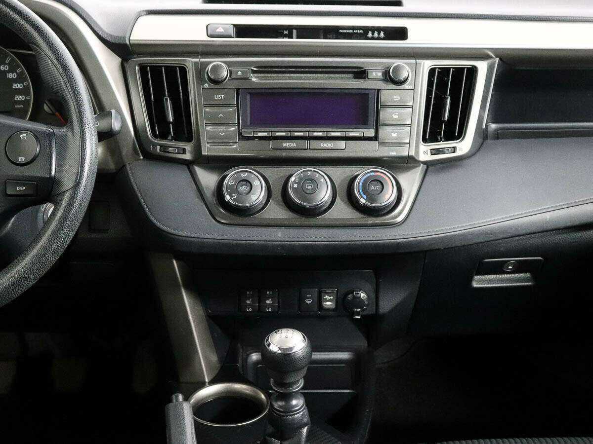 Купить Toyota RAV4, 2015, 200 624 км.. Фото: #10