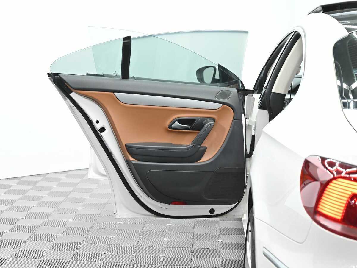 Купить Volkswagen Passat CC, 2013, 163 500 км.. Фото: #5