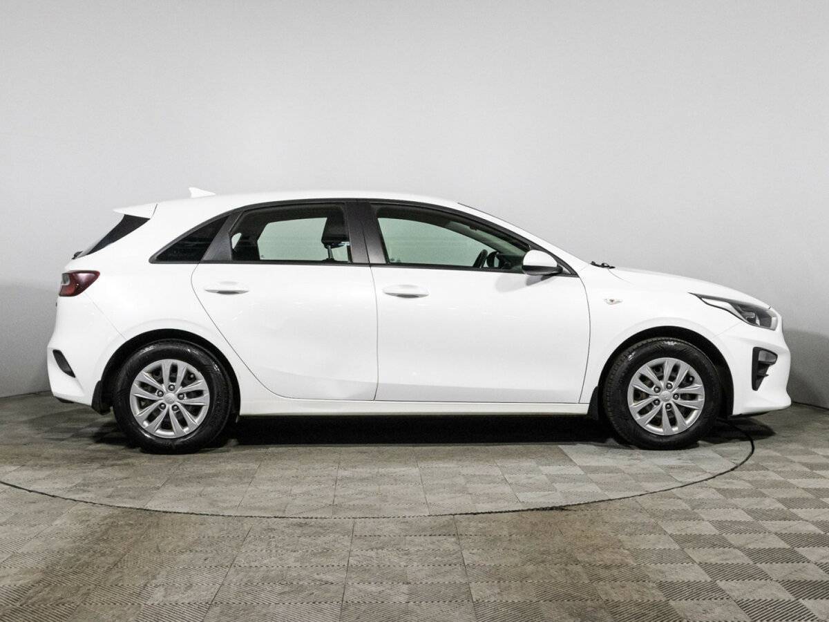 Купить Kia Ceed, 2019, 135 438 км.. Фото: #3