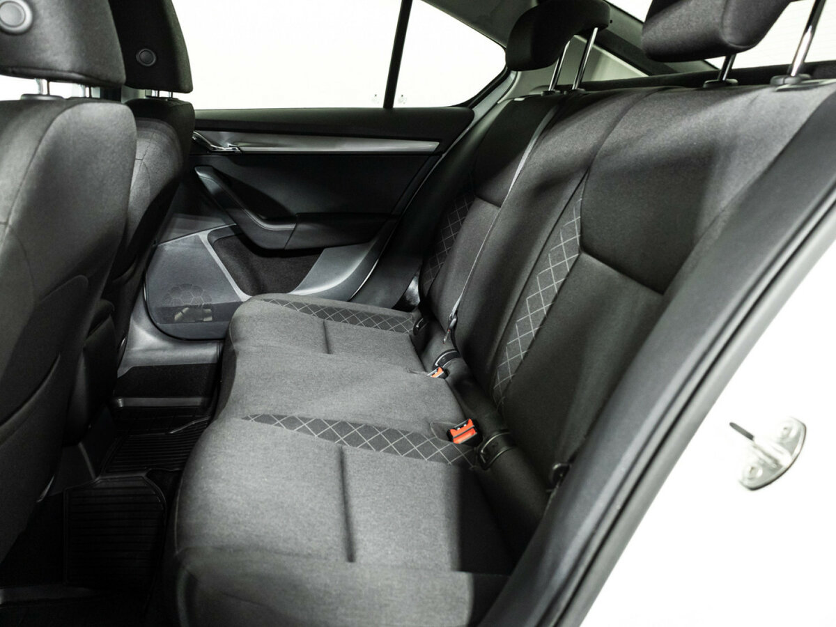 Купить Skoda Octavia, 2018, 40 012 км.. Фото: #7