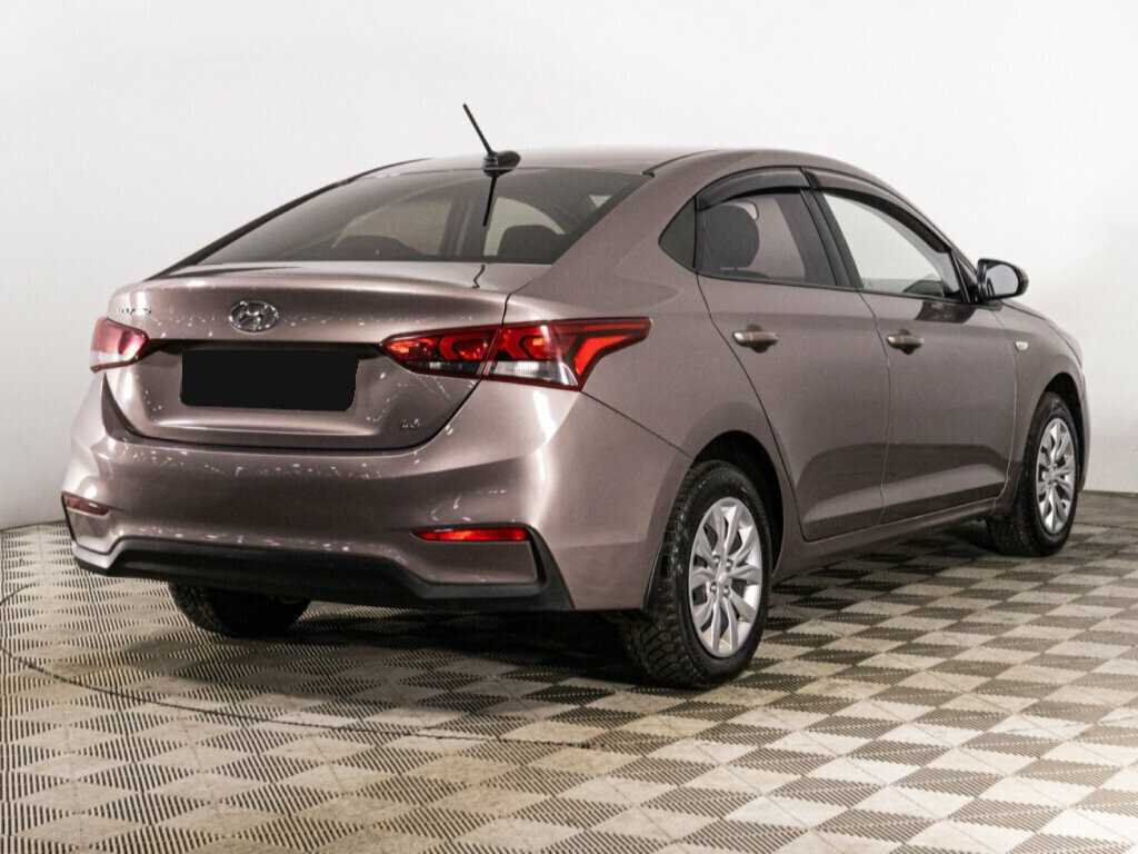 Купить Hyundai Solaris, 2018, 69 341 км.. Фото: #4