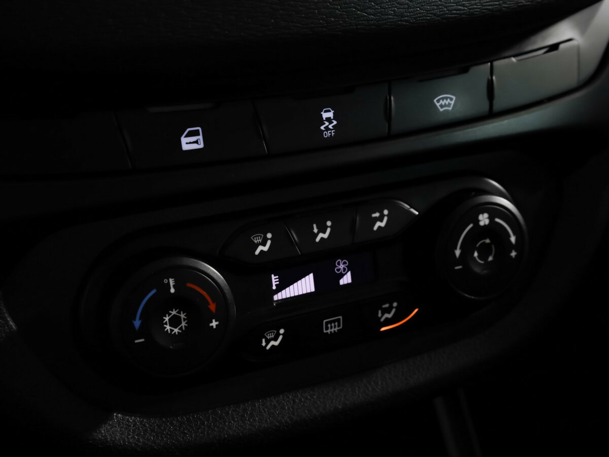 Купить Lada (ВАЗ) Vesta, 2021, 129 822 км.. Фото: #12