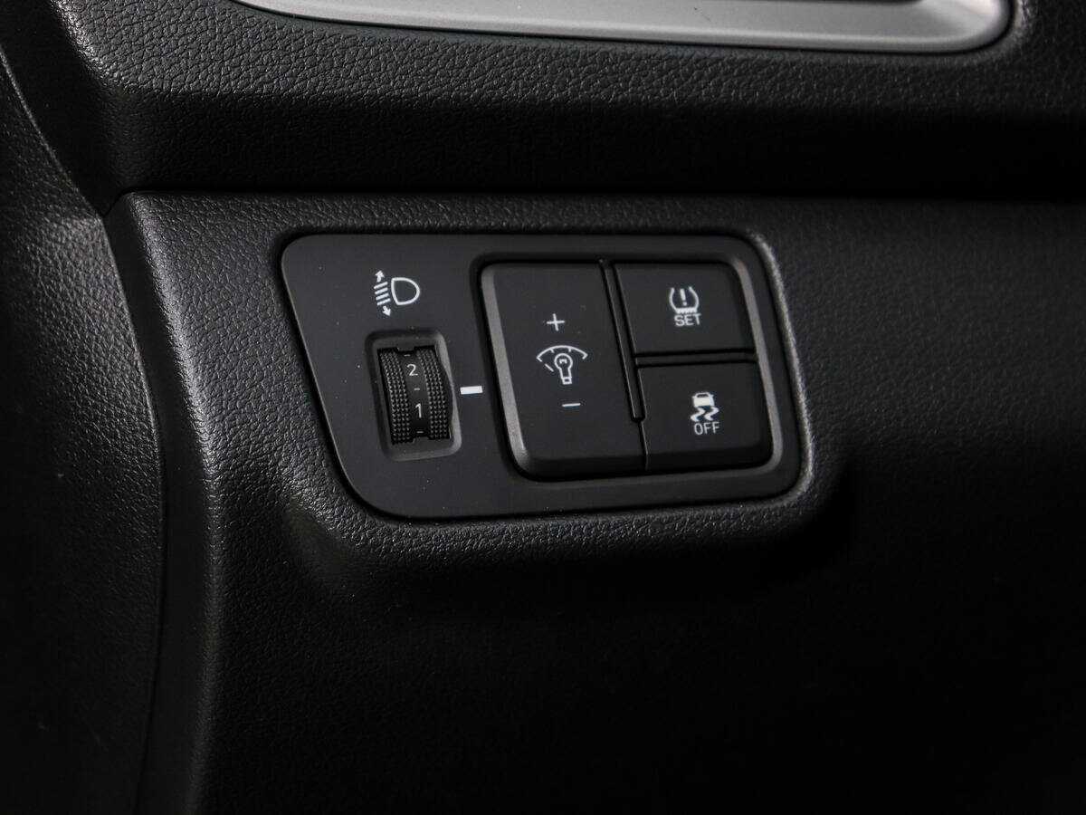 Купить Hyundai Solaris, 2019, 113 857 км.. Фото: #9