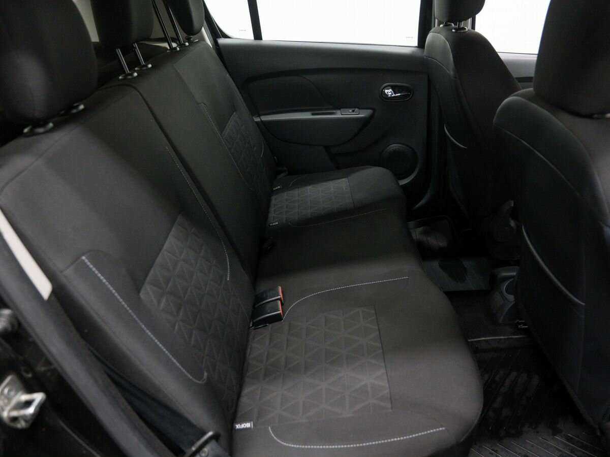 Купить Renault Sandero, 2015, 75 888 км.. Фото: #9