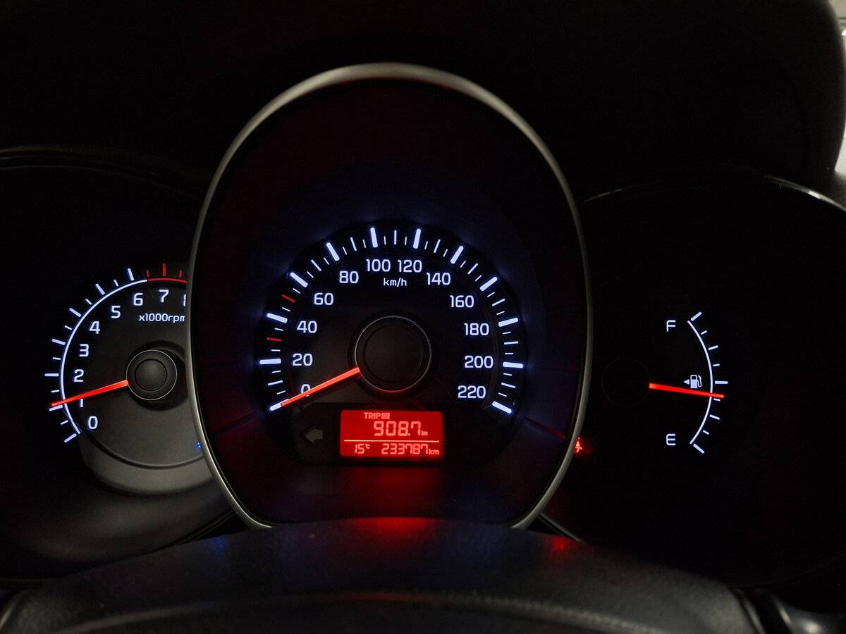 Купить Kia Rio, 2015, 233 786 км.. Фото: #11