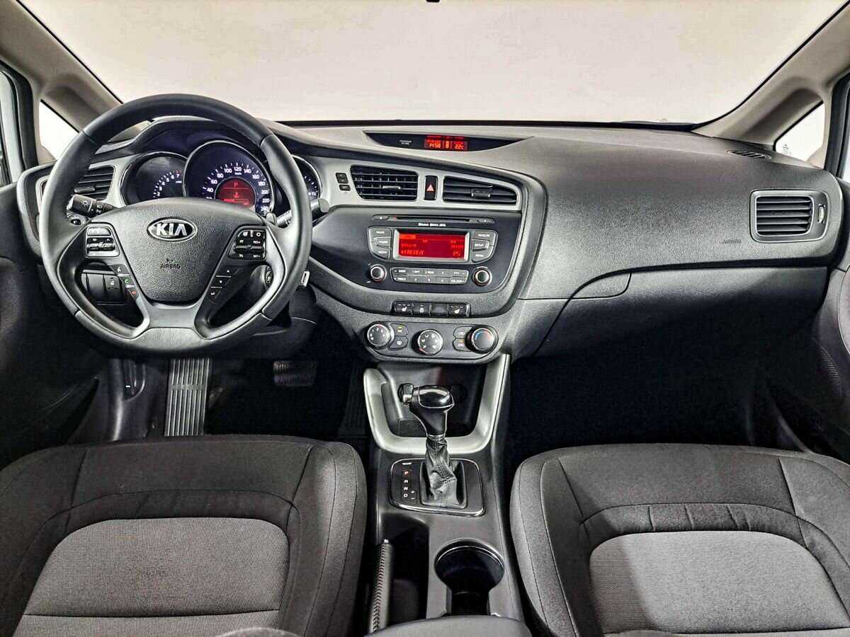 Купить Kia Ceed, 2013, 98 781 км.. Фото: #9