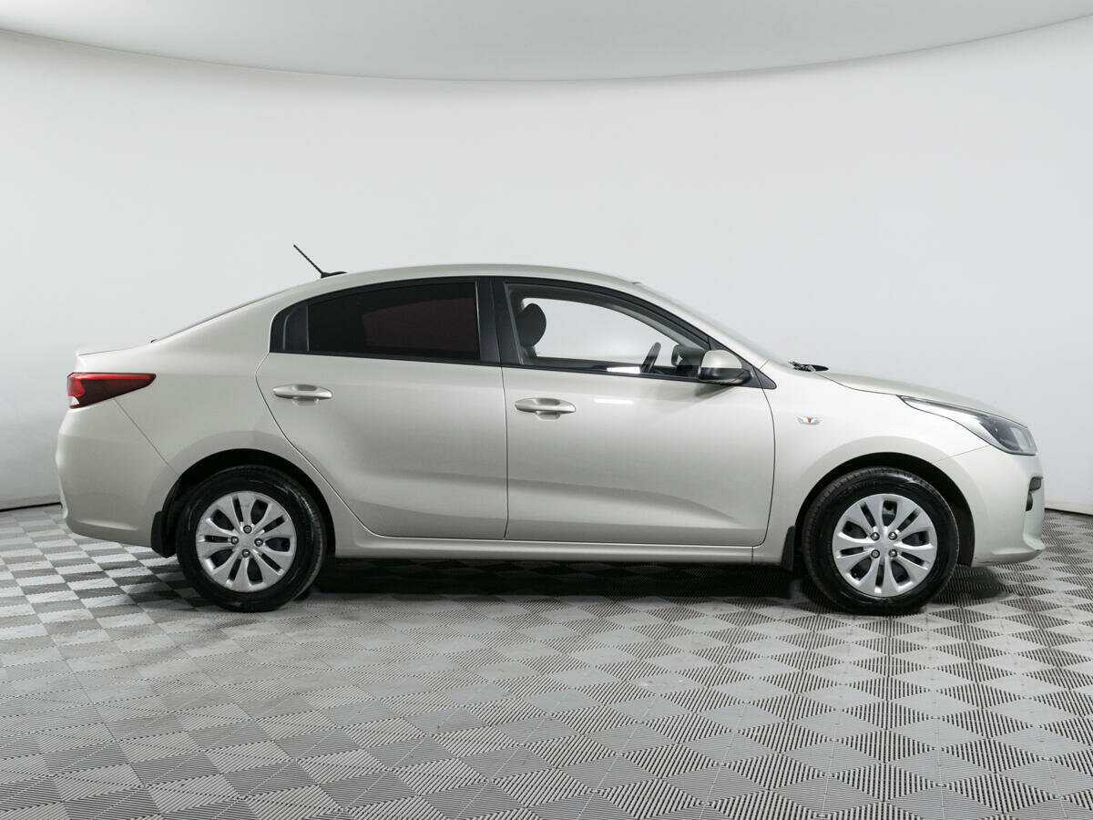 Купить Kia Rio, 2017, 92 302 км.. Фото: #3