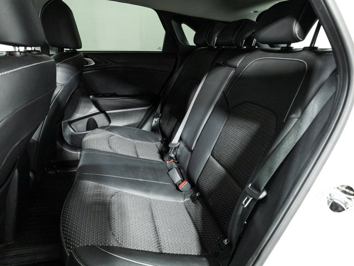 Купить Kia Ceed, 2019, 50 868 км.. Фото: #9