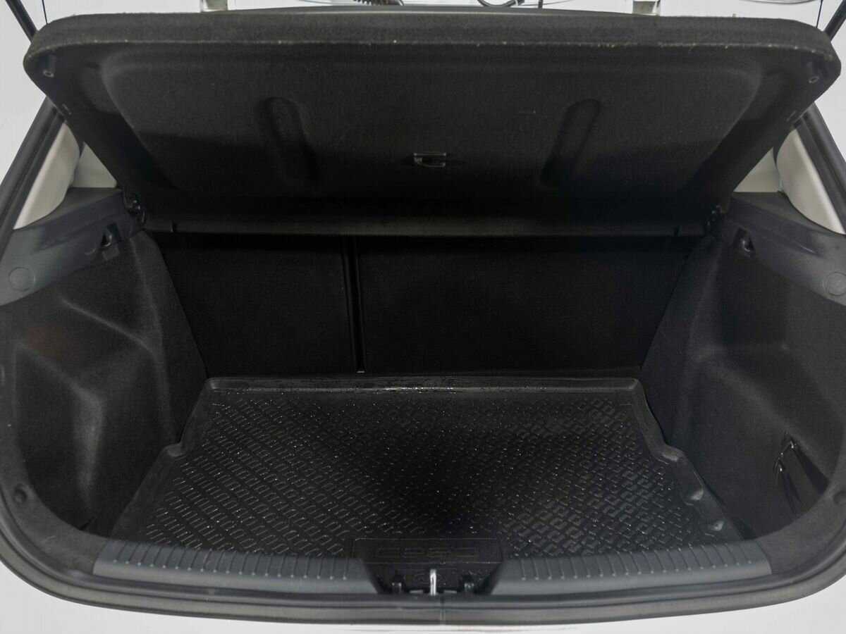 Купить Kia Ceed, 2016, 124 380 км.. Фото: #24