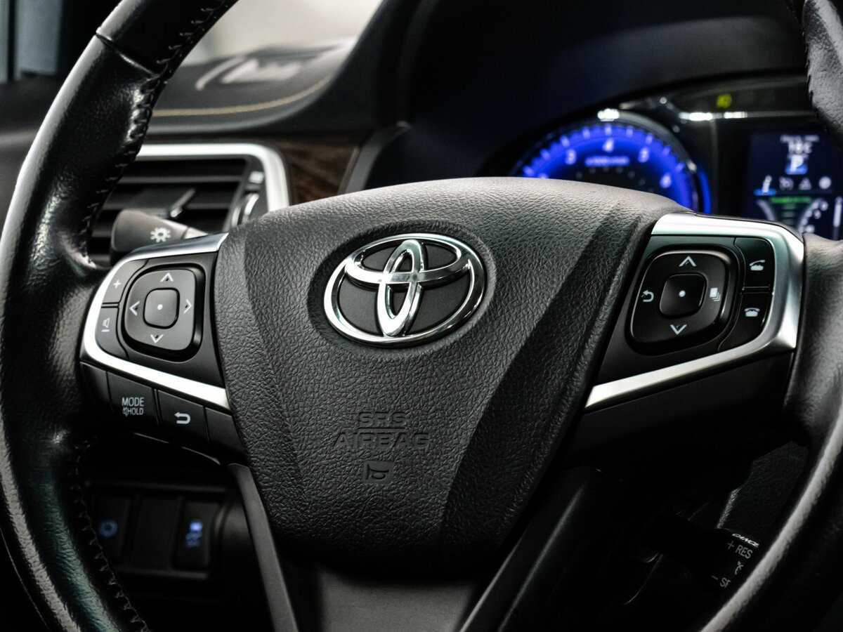 Купить Toyota Camry, 2015, 151 317 км.. Фото: #10