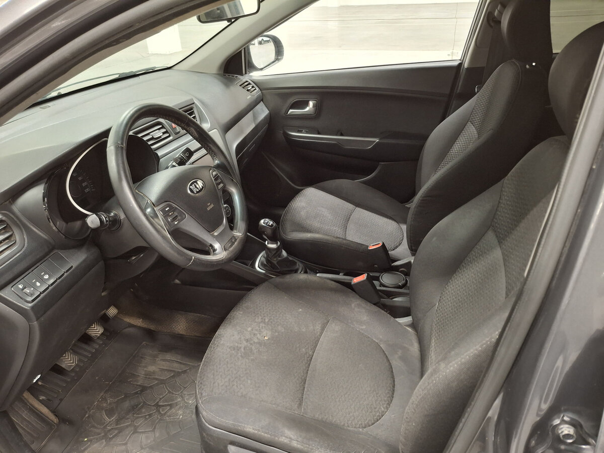 Купить Kia Rio, 2015, 218 831 км.. Фото: #15