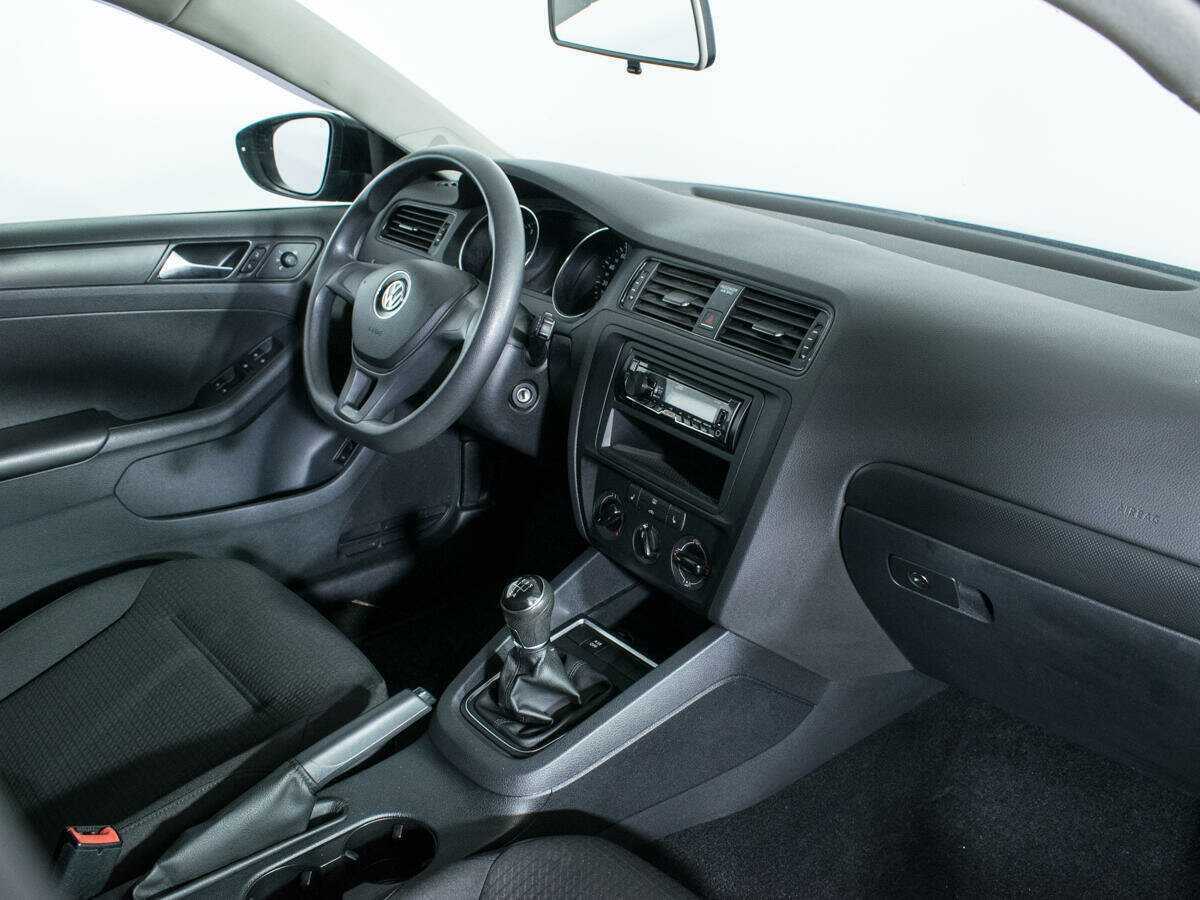 Купить Volkswagen Jetta, 2015, 150 319 км.. Фото: #8