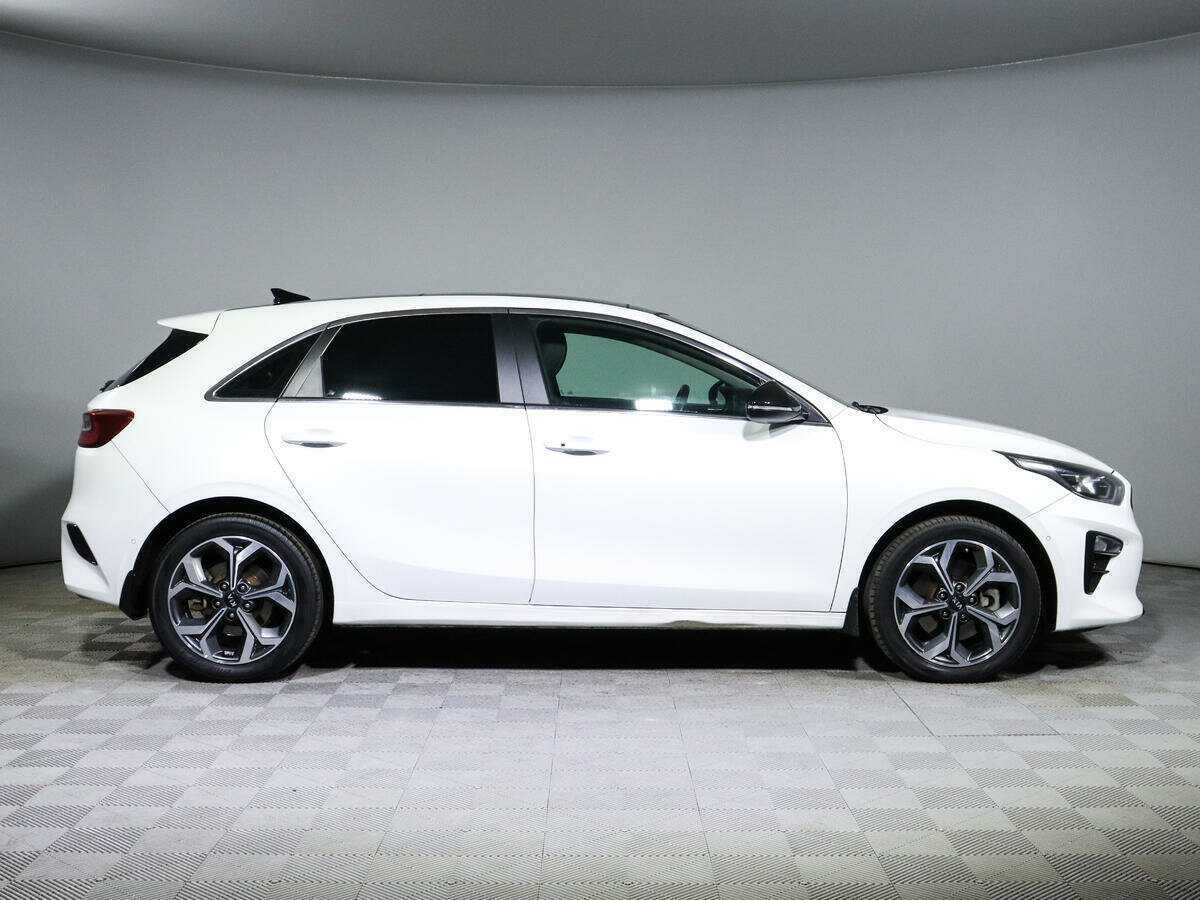 Купить Kia Ceed, 2018, 97 774 км.. Фото: #3
