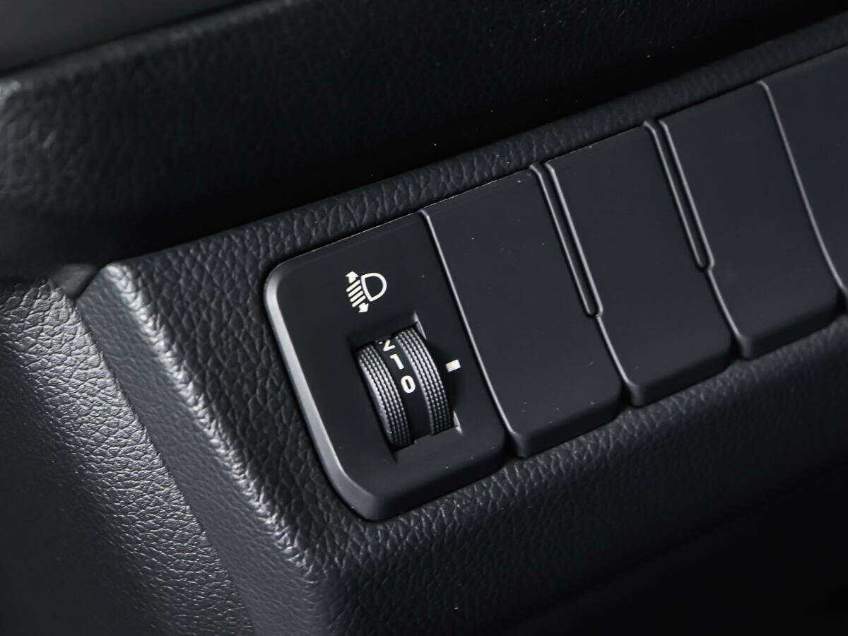 Купить Kia Rio, 2013, 214 618 км.. Фото: #14