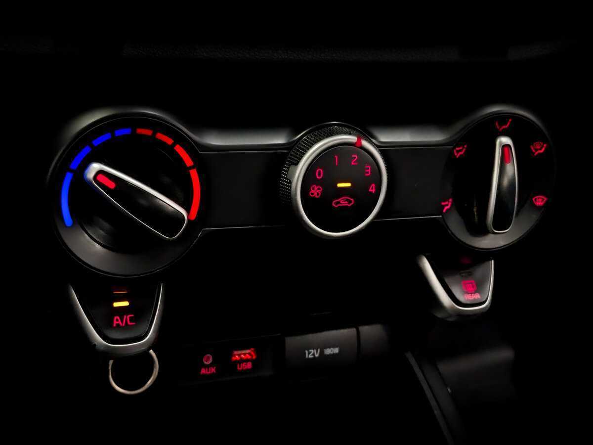 Купить Kia Rio, 2020, 192 017 км.. Фото: #22