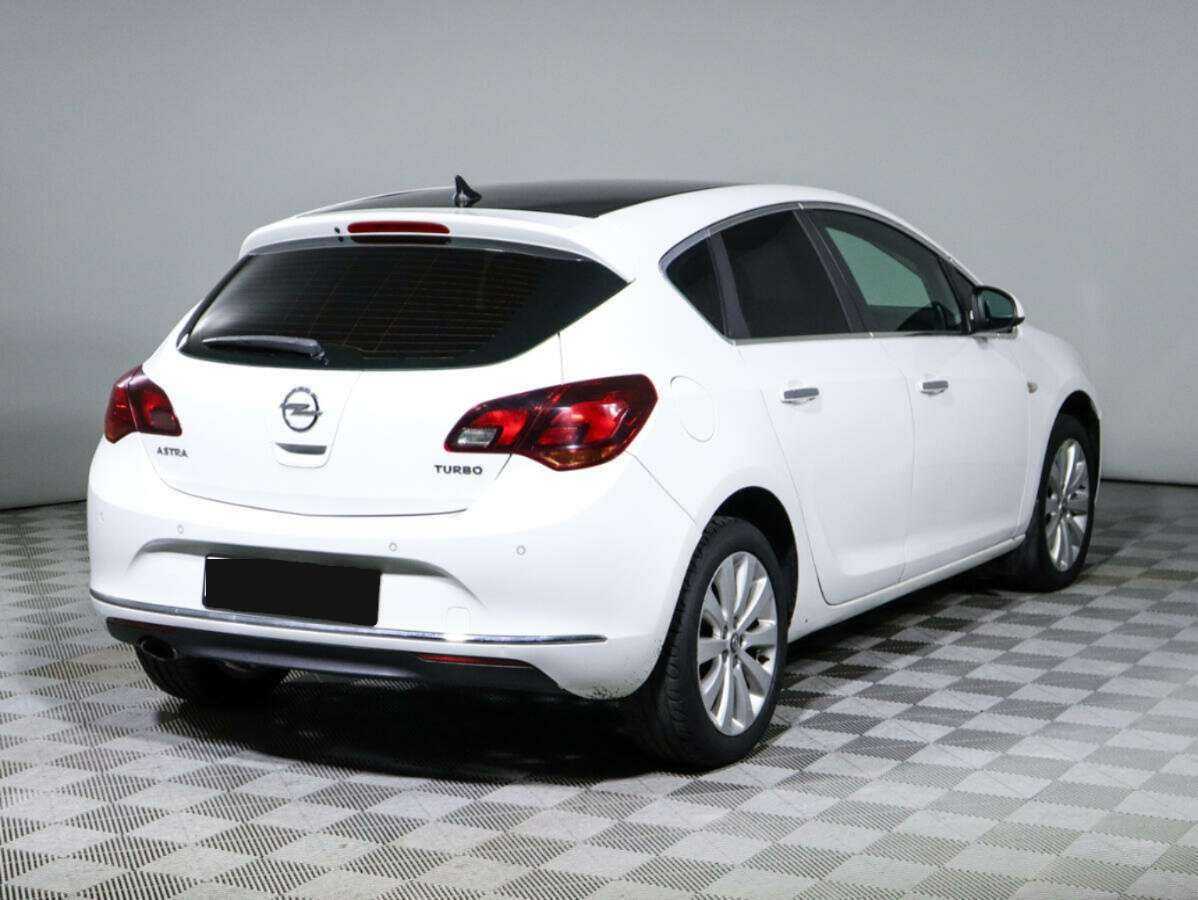 Купить Opel Astra, 2012, 117 438 км.. Фото: #2