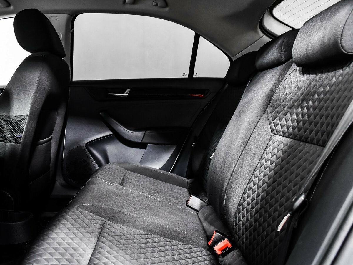 Купить Skoda Rapid, 2018, 85 525 км.. Фото: #9